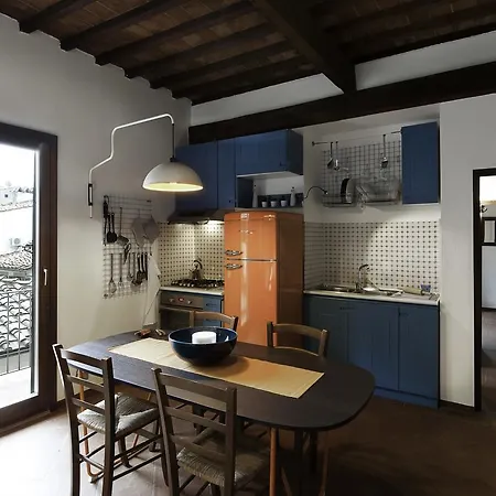 Authentic Flat In The Center