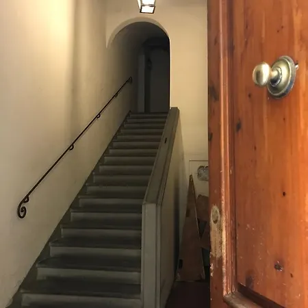 Authentic Flat In The Center Florence