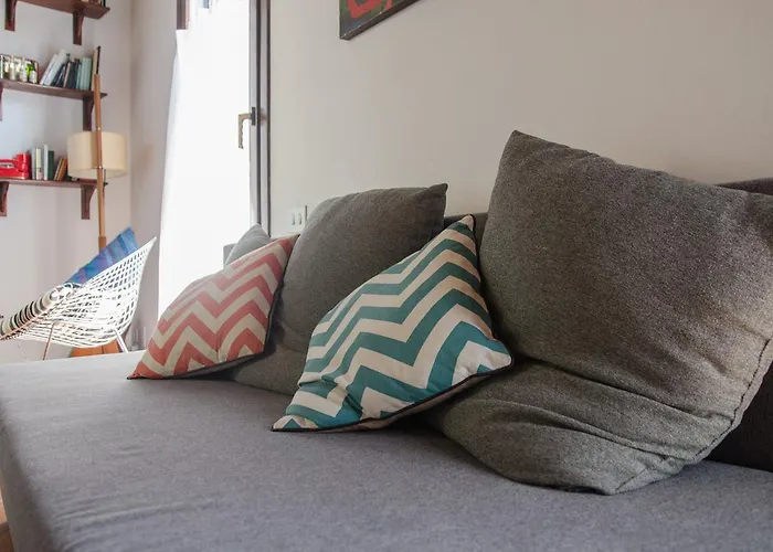 Authentic Flat In The Center
